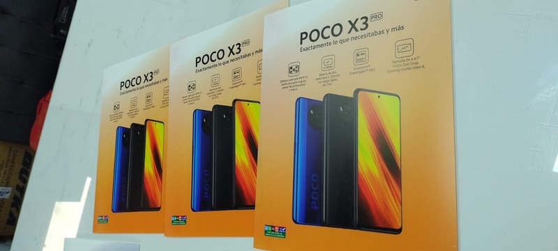 Gráficas en film backlight — POCO de Xiaomi